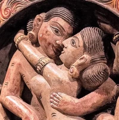 Intimität und Lust: Tantra als Weg der Selbstbefreiung